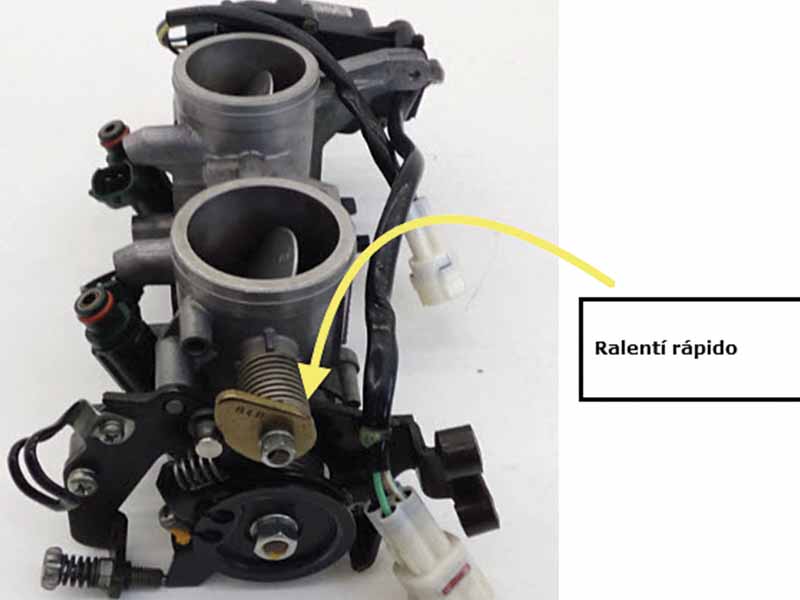 Solucionar el Ralentí Inestable en una Moto 125 con Inyección