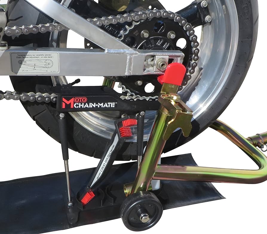 Guía Completa para el Uso del Kit de Limpieza y Engrase de la Cadena de tu Moto
